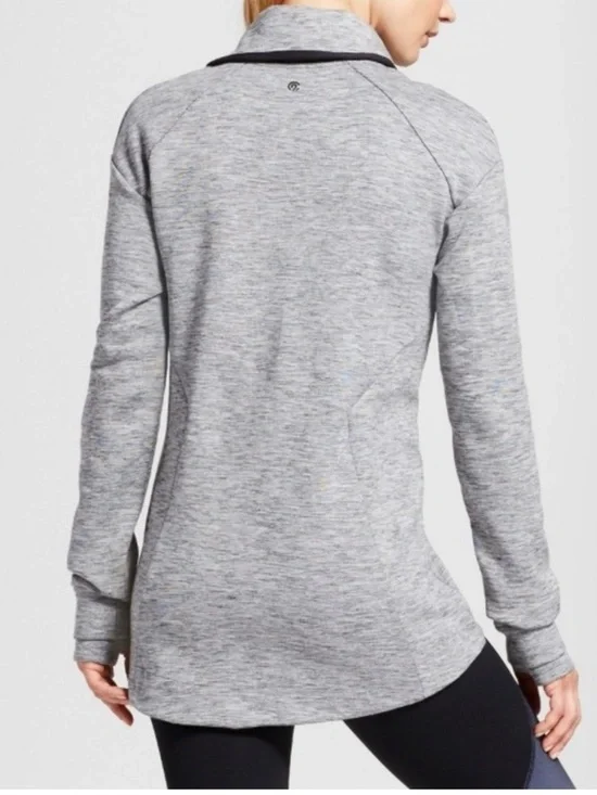 Champion: Heather Gray and Black Pullover Hoodie: Size Large - Picture 9 of 9